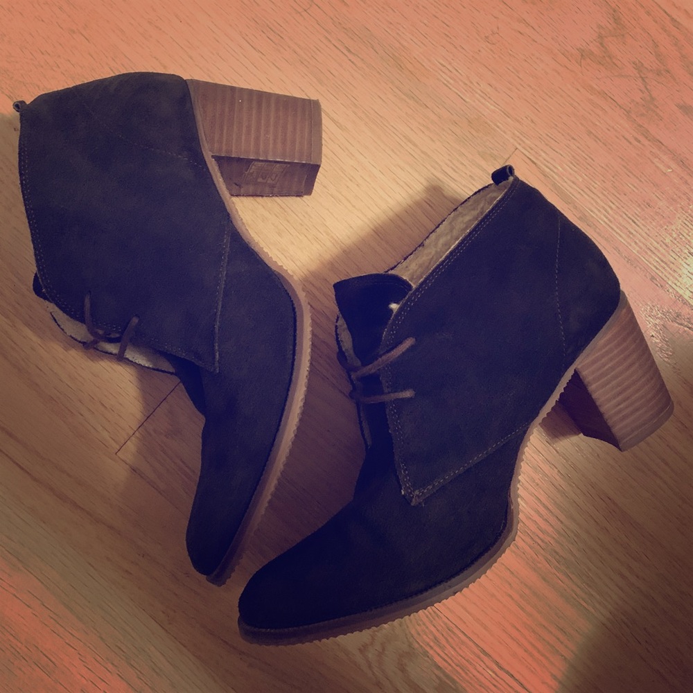 Brown suede leather ankle boots